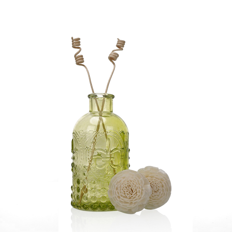 China 250ml Green Color Diffuser Glass Bottle Factory & Wholesaler | Glint Featured Image