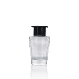 100ml sisih ndhuwur lan ngisor botol kaca sing sempit