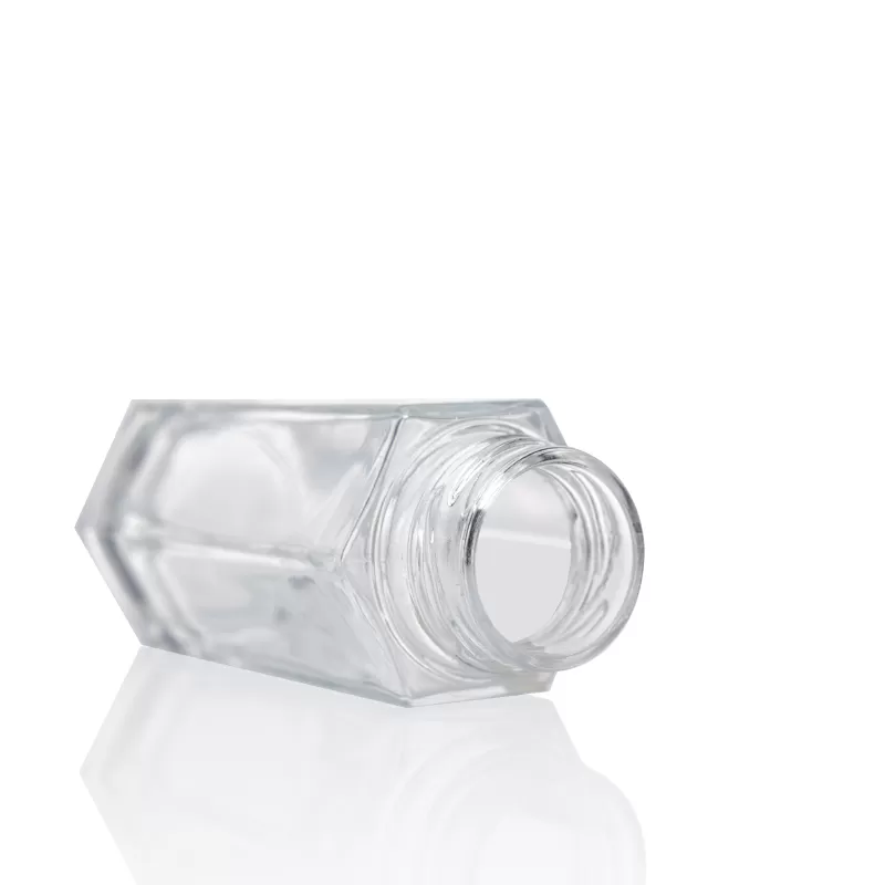 bird'd nest glass bottle