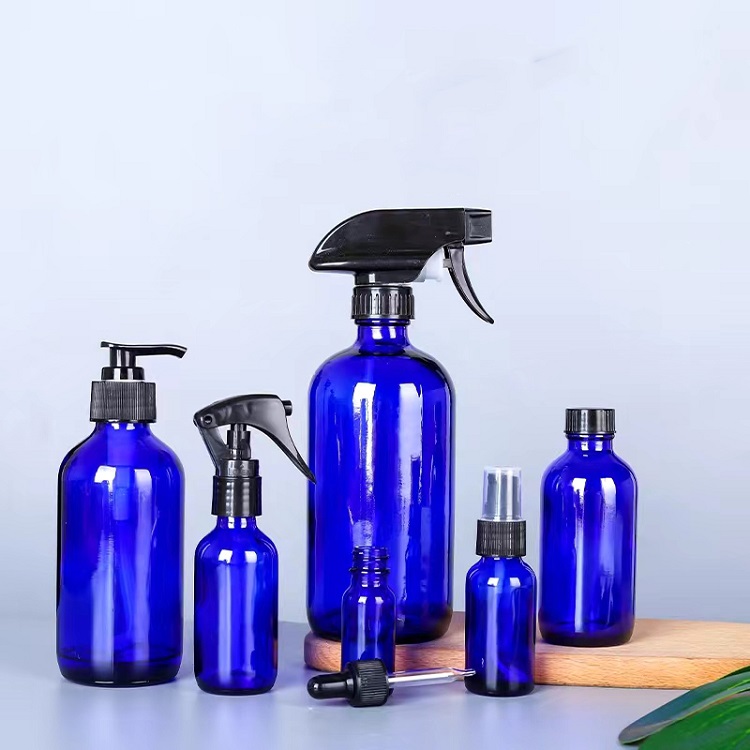China 480ml 16oz Boston Blue Glass Bottle with Sprayer Factory & Wholesaler | Glint Featured Image
